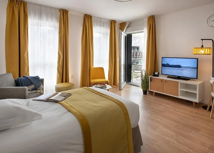 Domitys Le Moulin Des Flandres Appart hôtel *